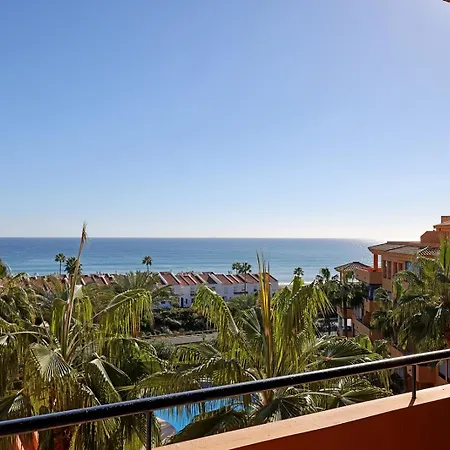 Spectacular Sea View Duplex - Near Duquesea Port, Apartamento Manilva