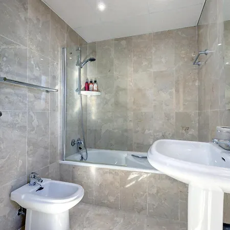 Spectacular Sea View Duplex - Near Duquesea Port, Manilva