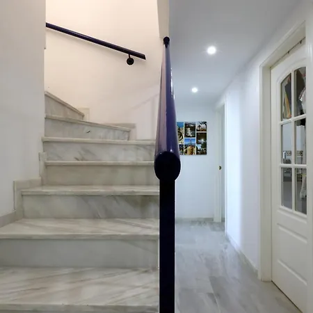 Spectacular Sea View Duplex - Near Duquesea Port, Apartamento *