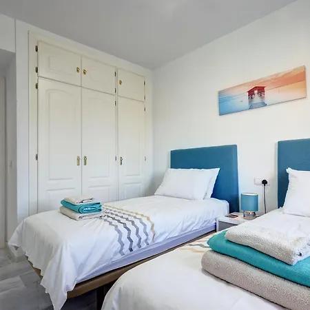 Apartamento Spectacular Sea View Duplex - Near Duquesea Port, Manilva